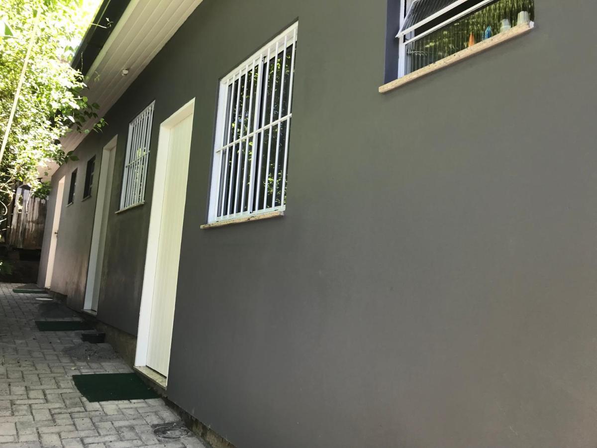 Suite Em Gramado, Proxima A Avenida Das Hortencias Eksteriør bilde